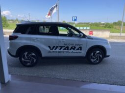 SUZUKI VITARA 1.4 HYBRID TOP 4X4  IVA ESPOSTA OK PER NEOPATENTATI pieno