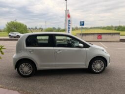 VW UP! 1.0 pieno