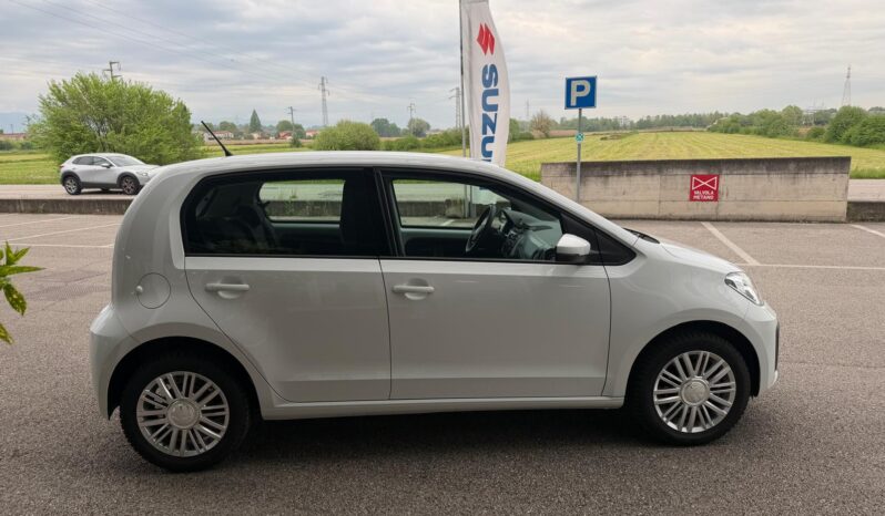 VW UP! 1.0 pieno
