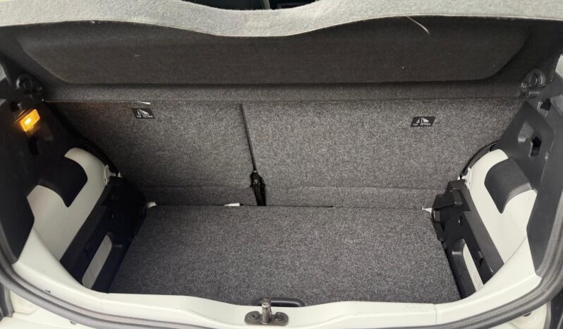VW UP! 1.0 pieno